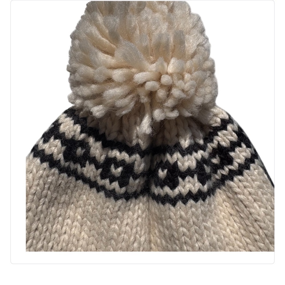 NBA CHICAGO BULLS YOUTH Cream and Black Beanie - Picture 5 of 5